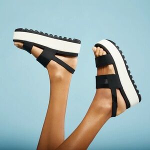 REEF Black and White Platform Sandals